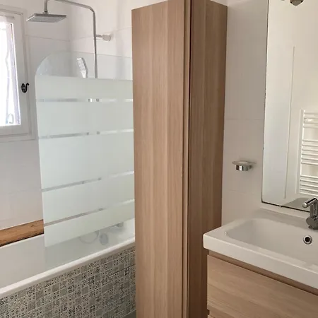 Provencal Avec Piscine Antibes